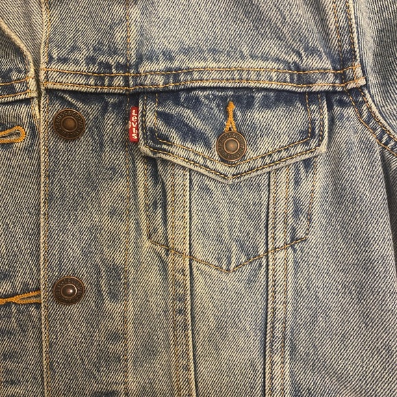 Levi’s Ex-Boyfriend Trucker Jacket - Picture 6 of 8